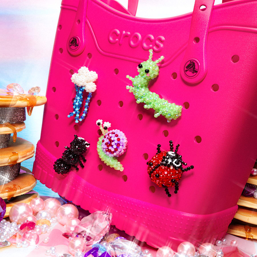 products/10018157_001_ALT200 - Jibbitz Charms
