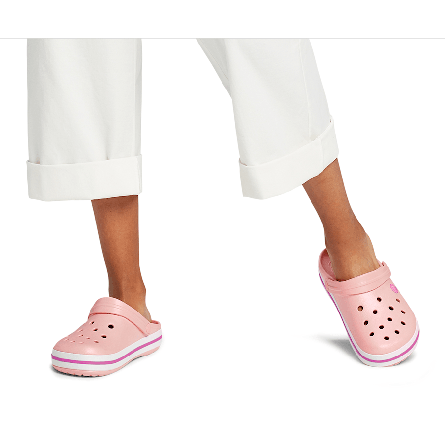 products/11016_6MB_ALT111 - Crocs