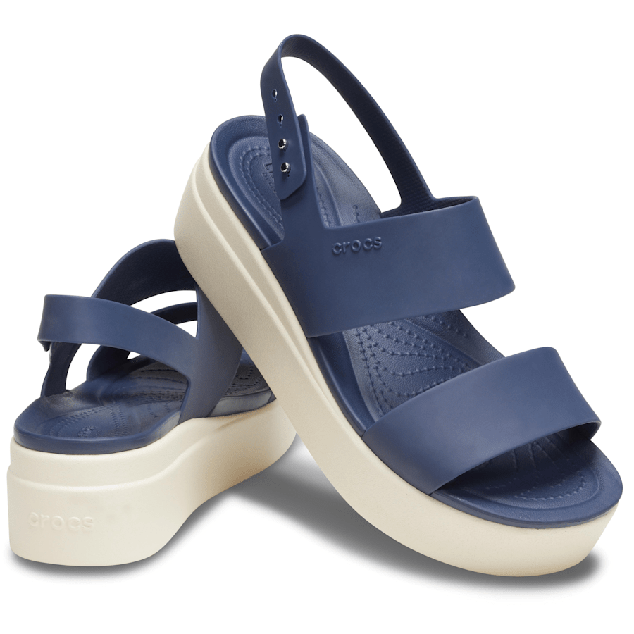 Navy / Stucco Brooklyn Low Wedge Sandal - Paire - Crocs