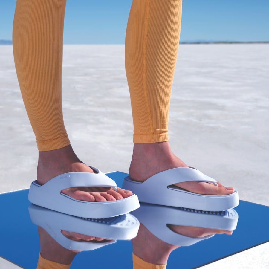 Dreamscape Getaway Platform Flip - Bottom - Crocs