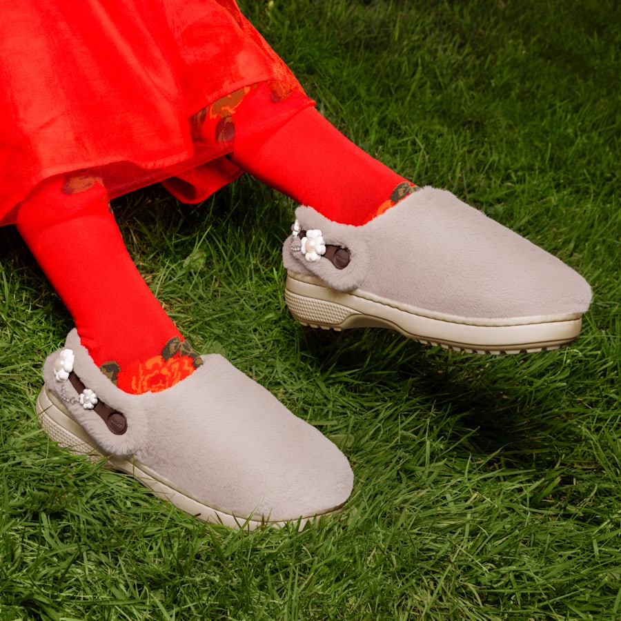 Mushroom Unfurgettable Cozy Clog - Lifestyle - Crocs
