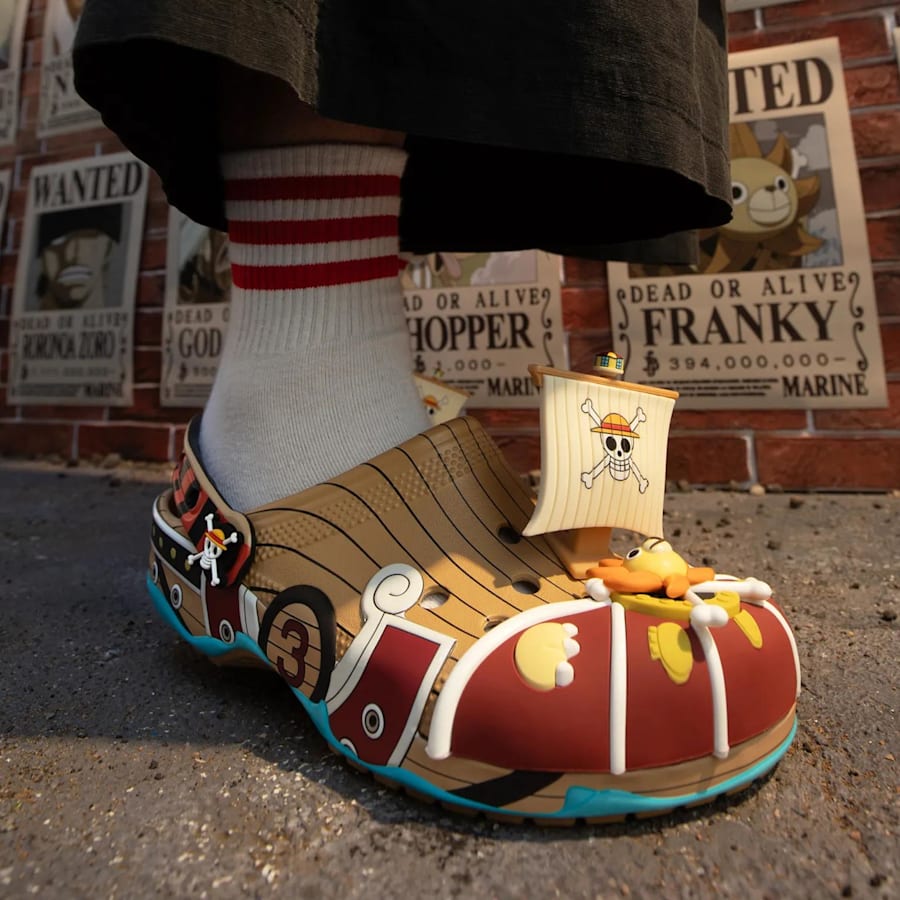 Multi ONE PIECE Thousand Sunny Classic Clog - Lifestyle - Crocs