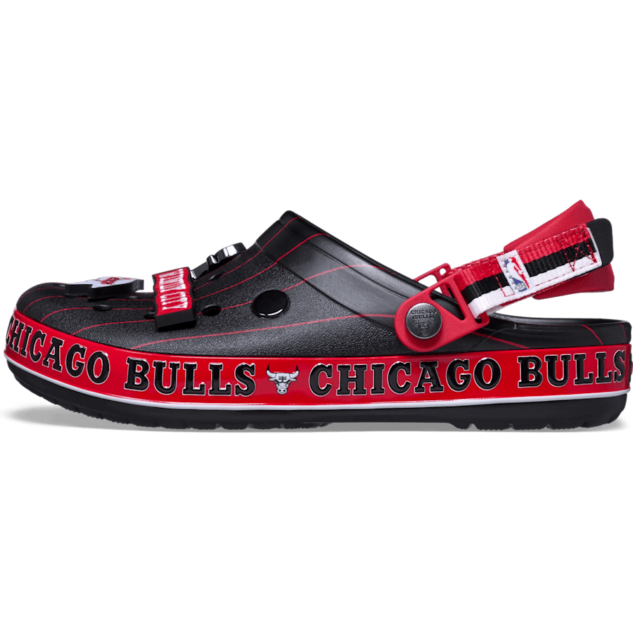 products/212803_90H_ALT900 - Crocs