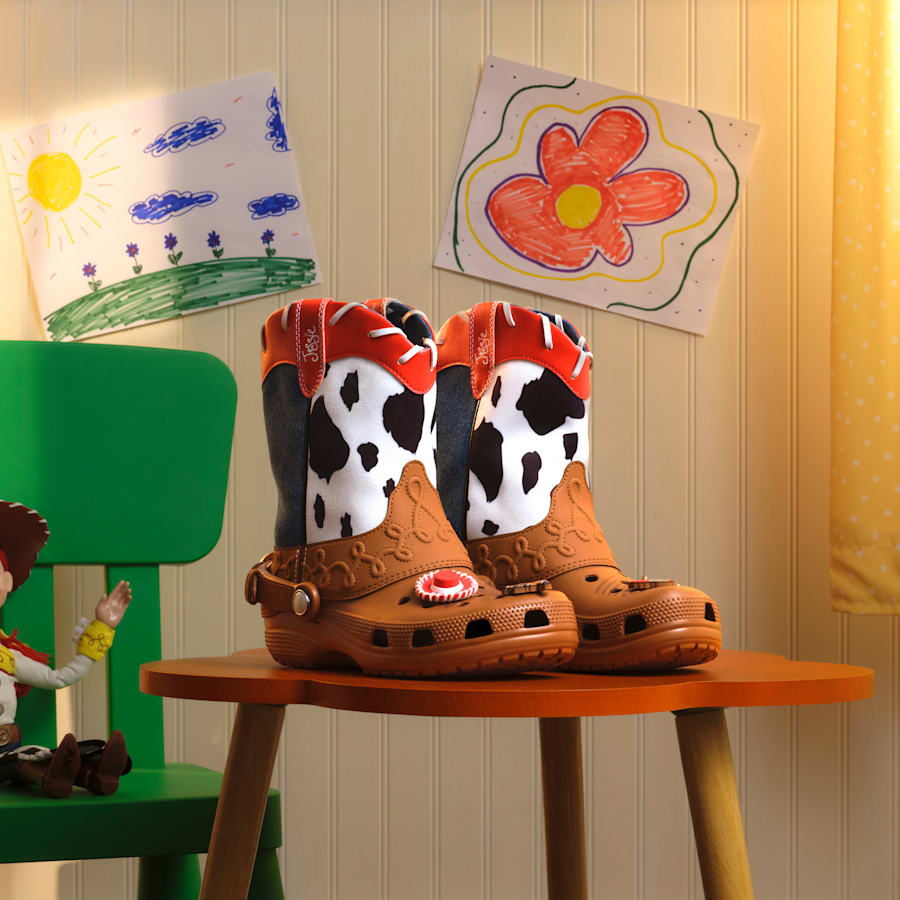 products/213009_90H_ALT170 - Crocs