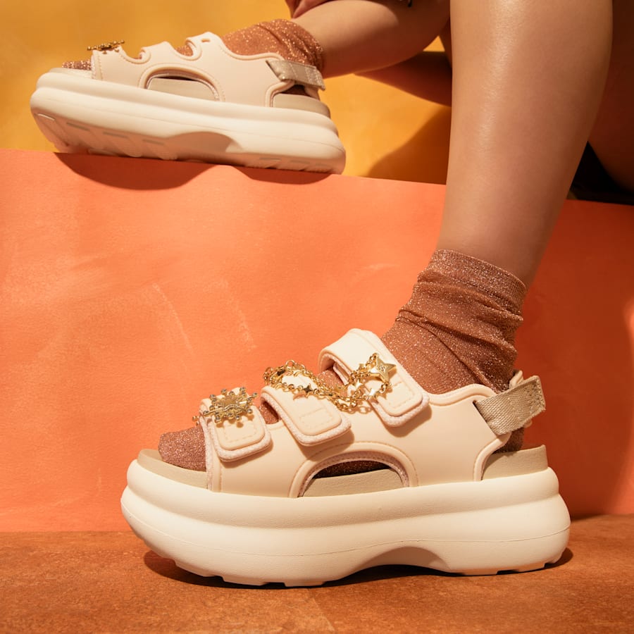 Peach Ice/Frappé/Chalk Soho Sport Shimmer Sandal - Lifestyle - Crocs