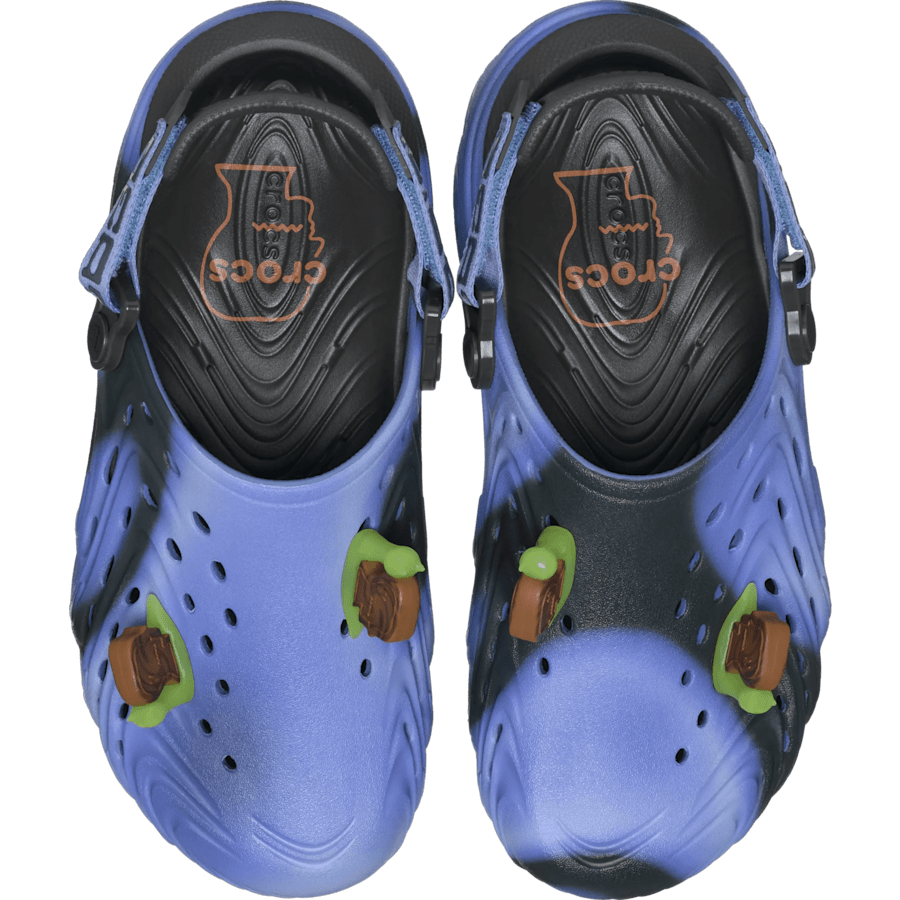 Astro Blue Brain Dead x Crocs Echo II - Seitenansicht - Crocs