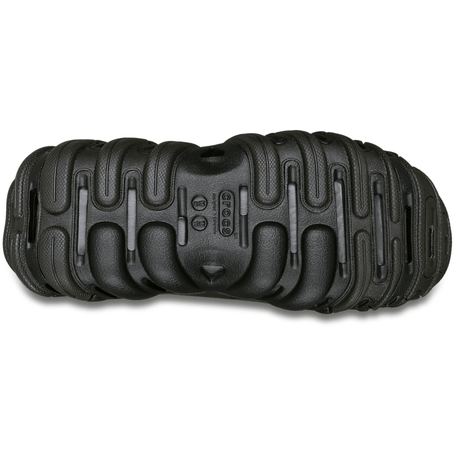 Black/Dark Cocoa Echo Element Traverse - Bottom - Crocs