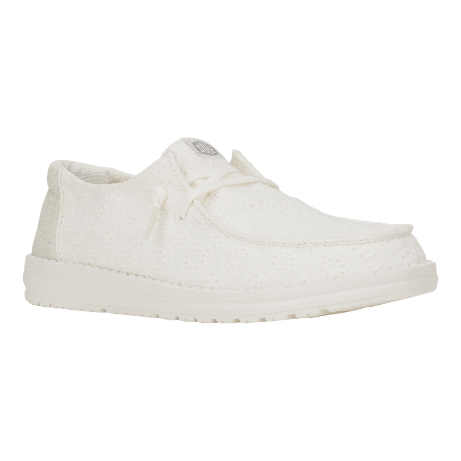 Couleur Wendy Eyelet Lace - Angle - HEYDUDE