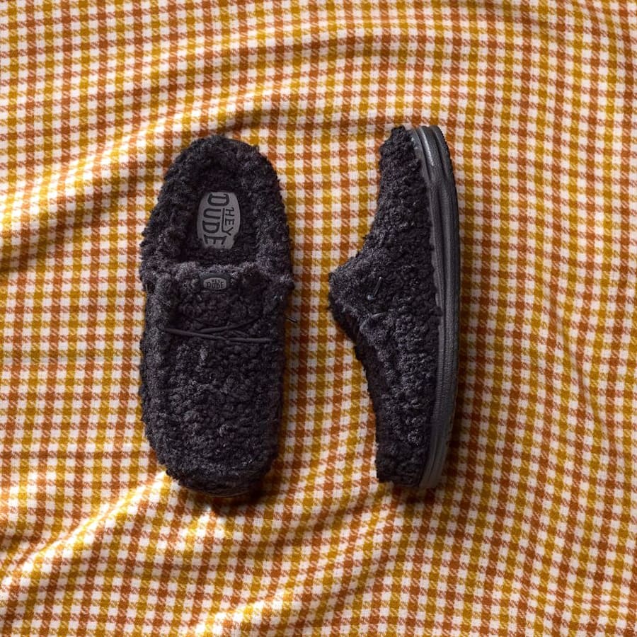 Black / Black Wally Slipper - levensstijl - HEYDUDE