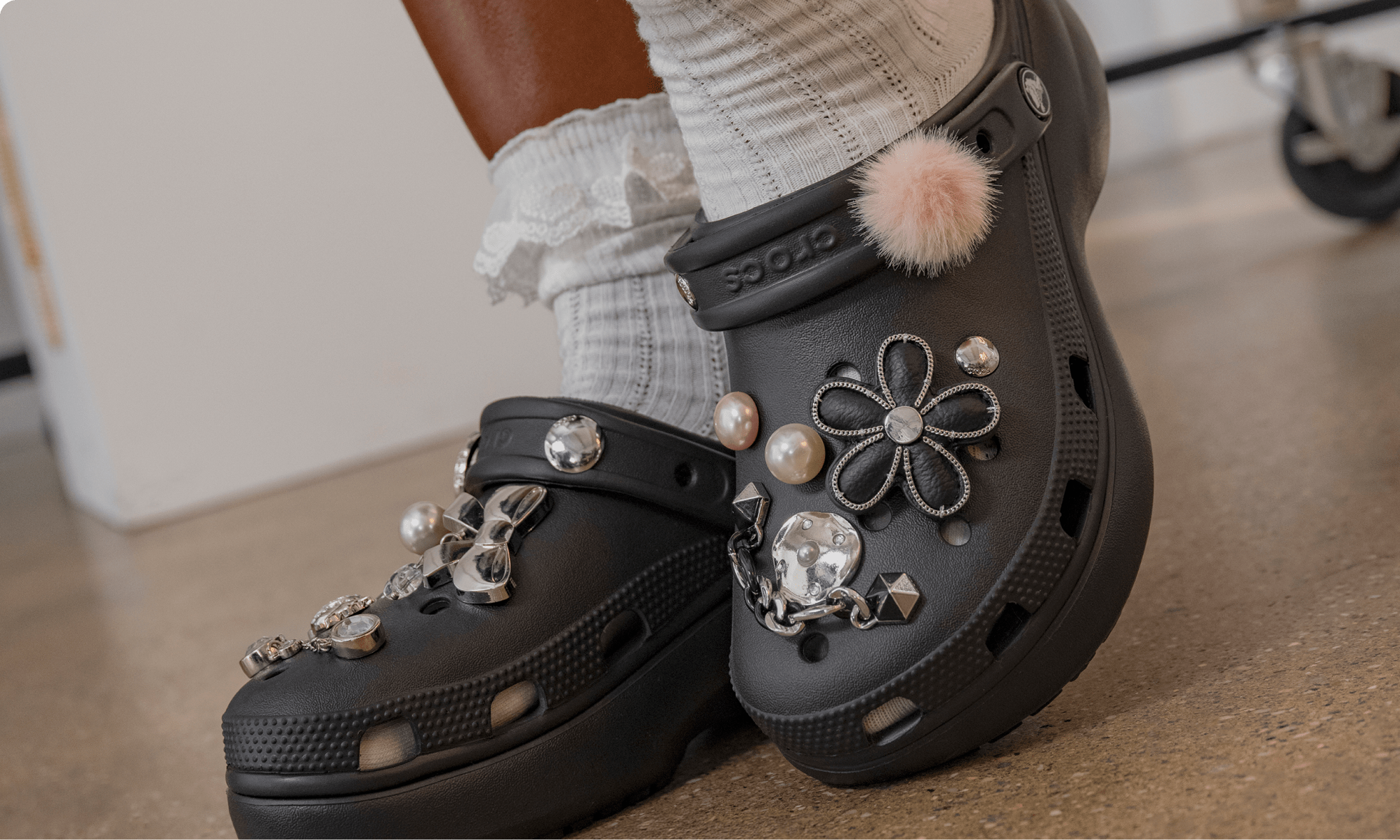 Sites-crocs_us-Site
