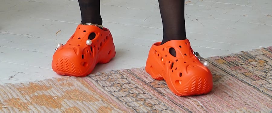 Caged Clog