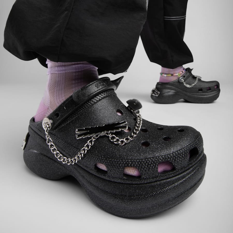 LE SSERAFIM Bae Clog