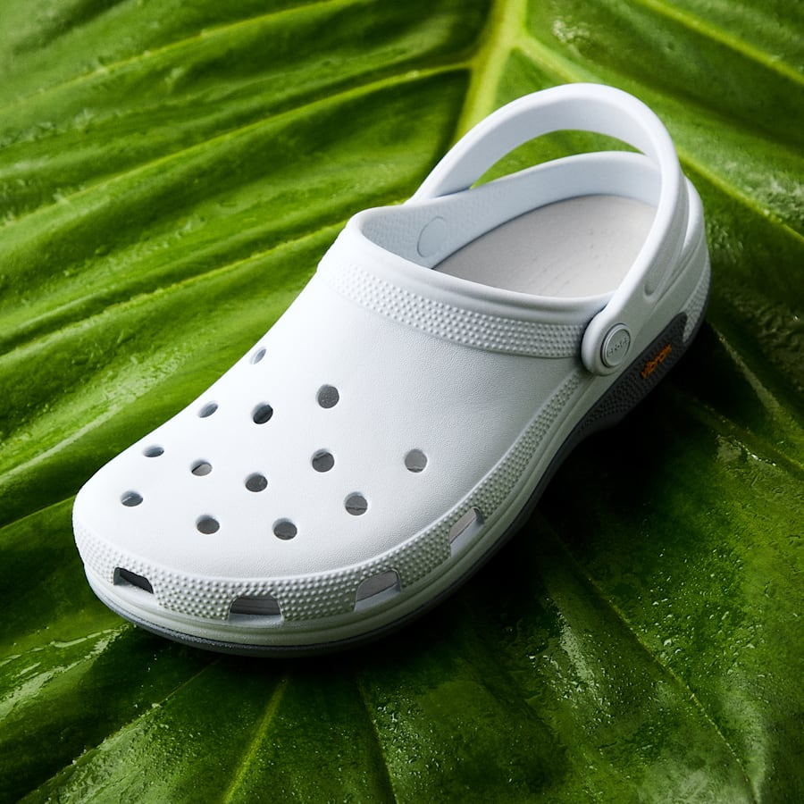 Price商品 Crocs Classic EXP Clog - Crocs