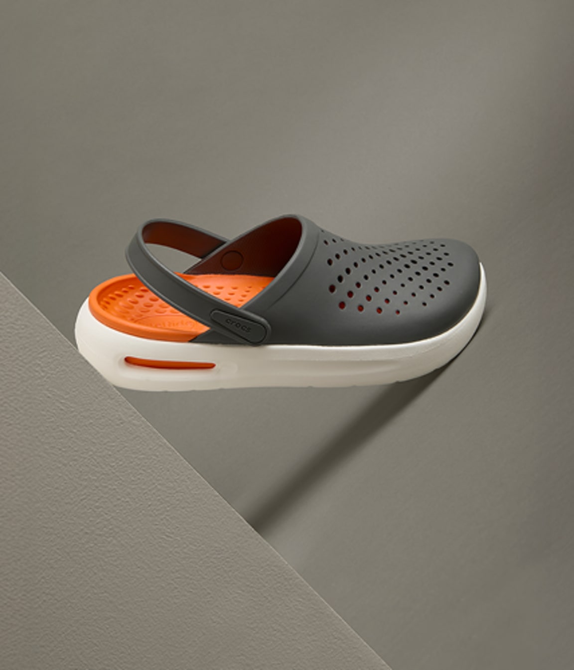 クロックス｜Crocs Japan｜公式オンラインショップ