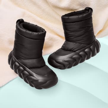 Winter croc shoes discount