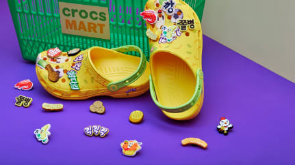 Crocs peeps online jibbitz