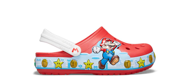 Kids’ Crocs FunLab Super Mario™ Lights Clog