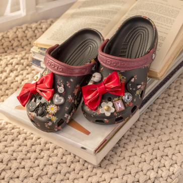 Women s Shoes and Footwear Crocs Size W9