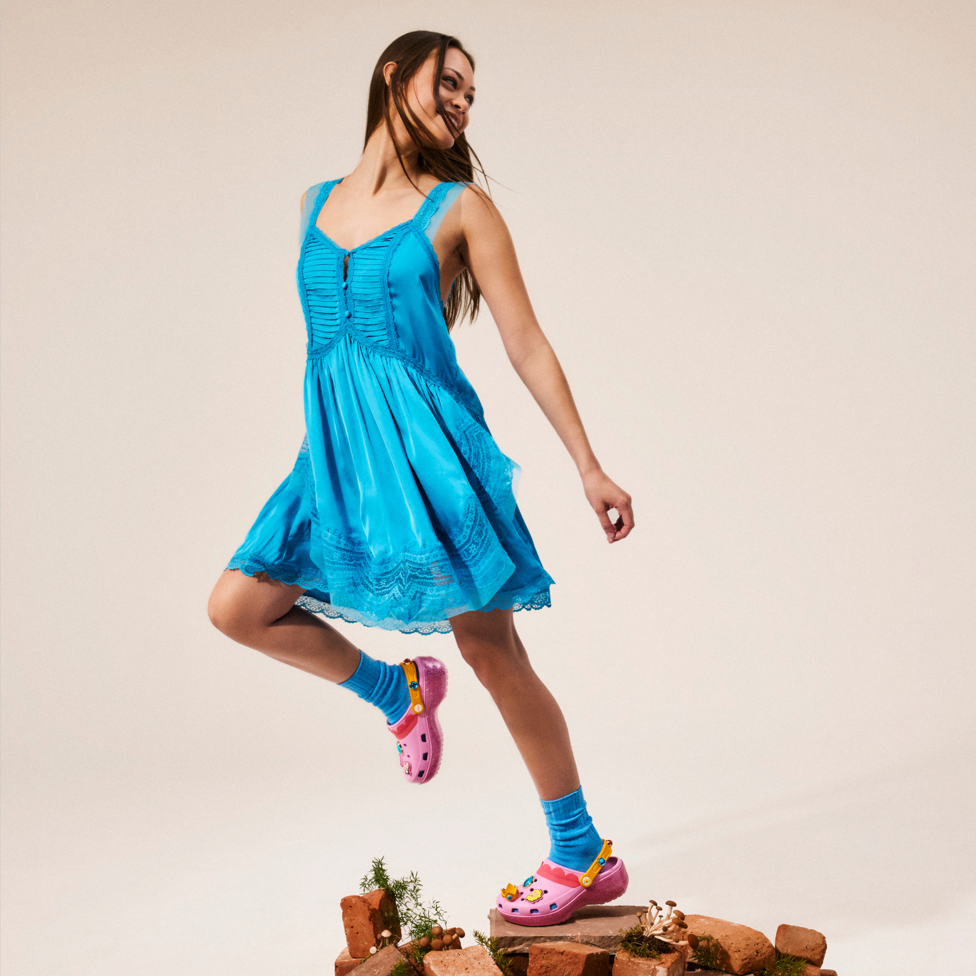 Princess Peach Classic Platform Clog