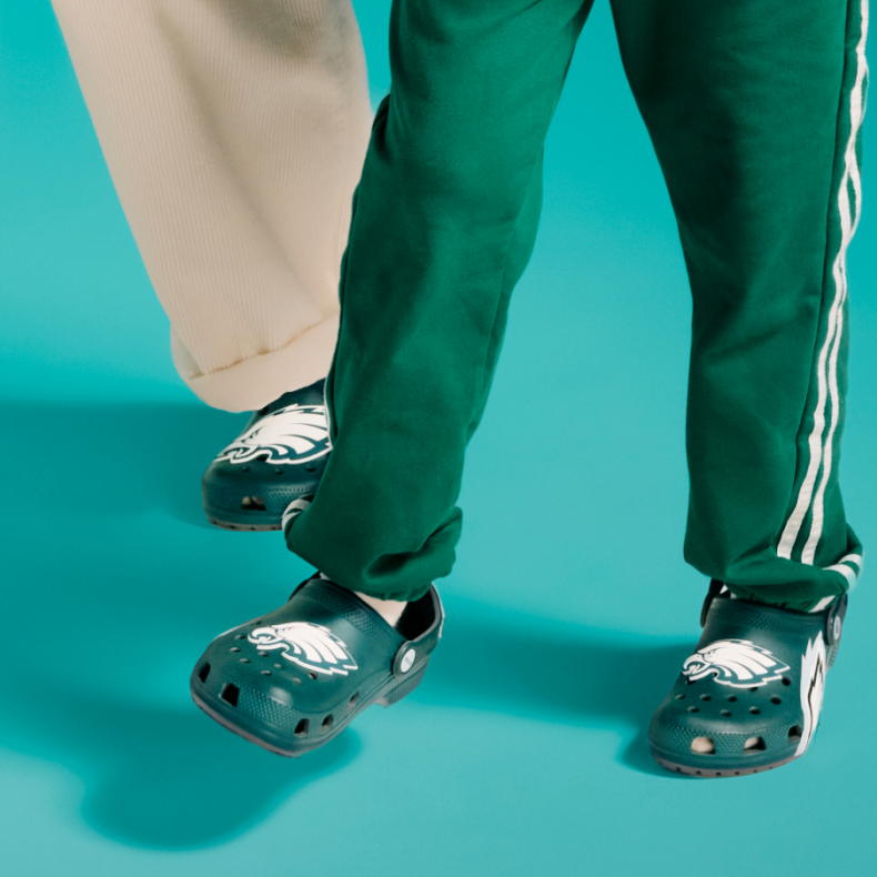 NFL Philadelphia Eagles Graphic Classic Clog