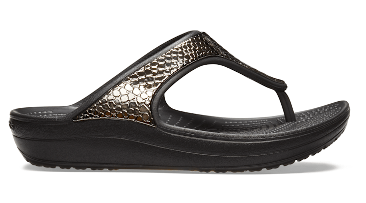 UPC 191448299481 product image for Crocs Gunmetal/Black Women's Crocs Sloane Metallic Texture Flip | upcitemdb.com