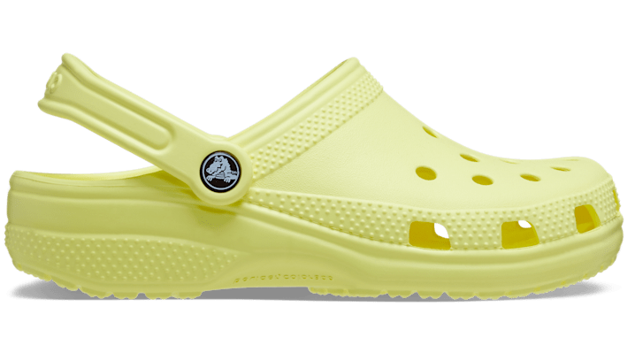Crocs Classic Clog Beach Unisex Yellow Sandals In Sulphur