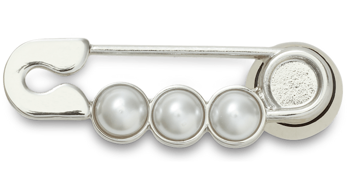 

Pearl Safety Pin