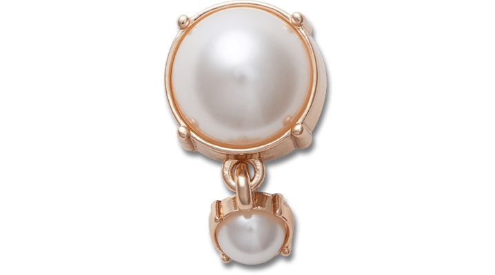 

Pearl Dangle