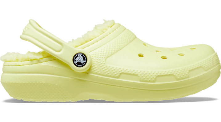 Crocs Classic Lined Clog In Sulphur
