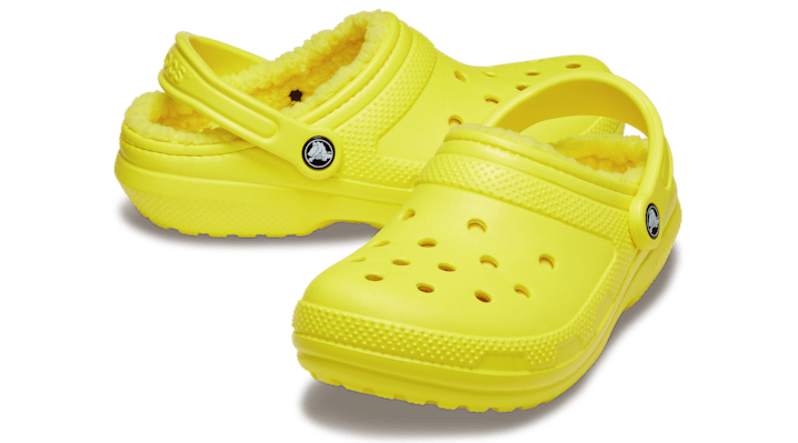 Crocs | Unisex | Classic Lined | Clogs | Cyber Yellow | - 203591-77J