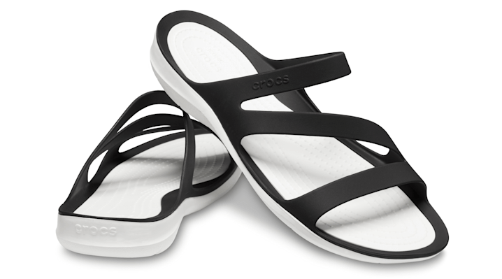  ★30%OFF！サンダル WOMEN'S SWIFTWATER™ SANDAL レディース、ウィメンズ、女性用 ブラック/黒 21cm スウィフトウォーター サンダル ウィメン 30%OFF セール アウトレット