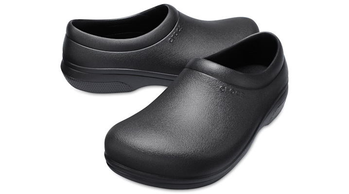 ＜クロックス公式＞ 靴 ON THE CLOCK WORK SLIPON メンズ、レディース ブラック/黒 26cm オン ザ クロック ワーク スリップオン画像