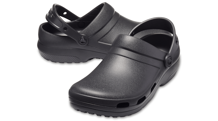 ＜クロックス公式＞ 靴 ON THE CLOCK WORK SLIPON メンズ、レディース ブラック/黒 23cm オン ザ クロック ワーク スリップオン