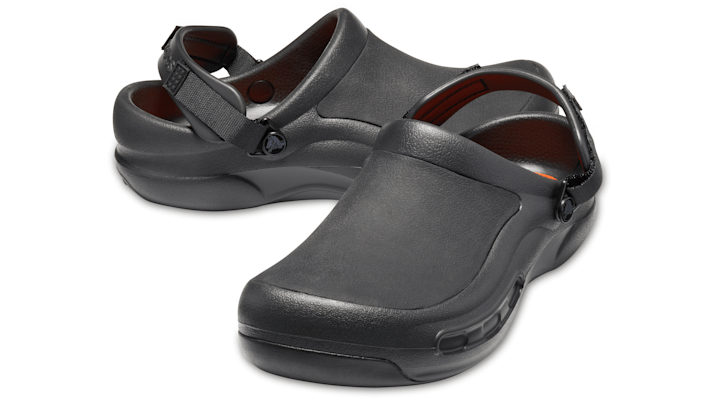 ＜クロックス公式＞ 靴 CROCS ON-THE-CLOCK LITERIDE™ SLIP-ON メンズ、レディース ブラック/黒 23cm オン ザ クロック ライトライド スリッポン