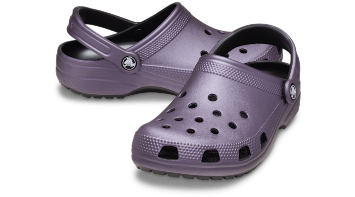 Crocs unisex Classic Metallic Clogs Dark Iris - 205831-5AS