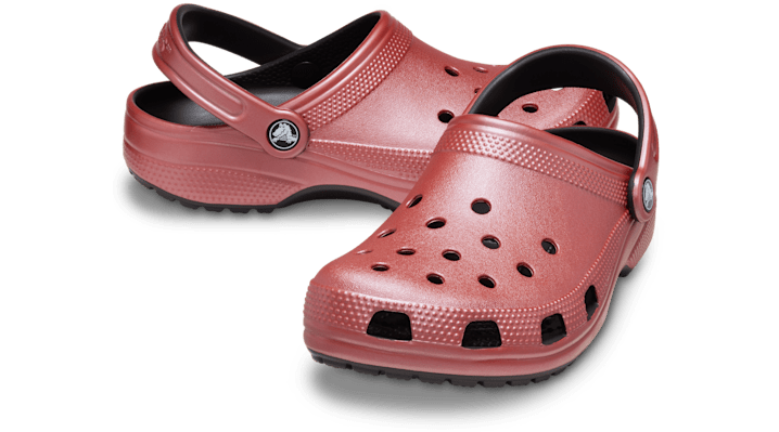 Crocs | Unisex | Classic Metallic | Clogs | Strawberry Wine | - 205831-6XJ