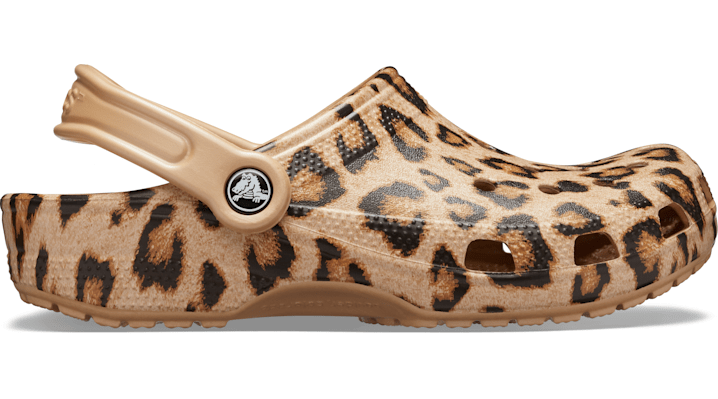 Crocs Classic Printed Clog In Leopard/gold