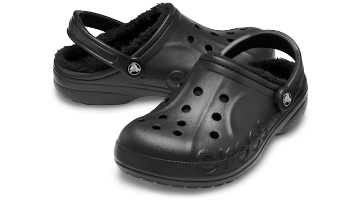 ＜クロックス公式＞ ★20%OFF！クロッグ CLASSIC SMILEYWORLD? CLOG メンズ、レディース イエロー/黄色 23cm クラシック スマイリー2 クロッグ 20%OFF セール アウトレット