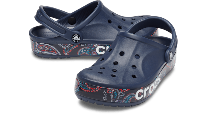 ＜クロックス公式＞ スライドサンダル Classic Crocs Solarized Slide メンズ、レディース ブラック/黒 28cm クラシック クロックス ソーラライズド スライド