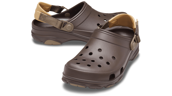 ＜クロックス公式＞ ★20%OFF！クロッグ CLASSIC ALL-TERRAIN CLOG メンズ、レディース グリーン/緑 31cm クラシック オール テレイン クロッグ 20%OFF セール アウトレット