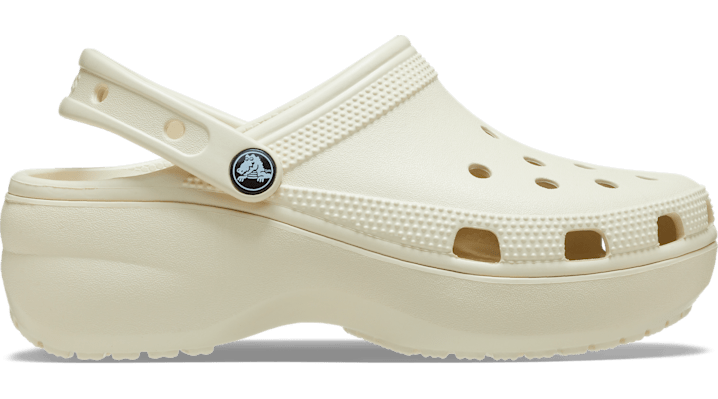 Shop Crocs Classic Platform Sabots Femmes Bone 42