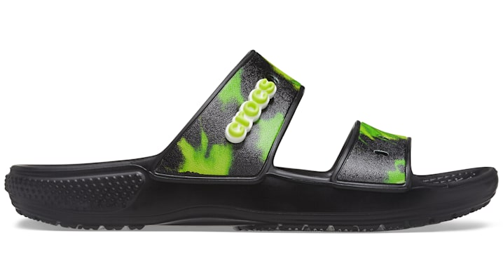 

Classic Crocs Tie-Dye Graphic Sandal