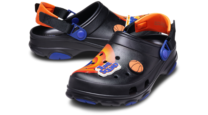 ＜クロックス公式＞ ★50%OFF！クロッグ CLASSIC ALL TERRAIN SPACE JAM II CLOG メンズ、レディース ブラック/黒 25cm クラシック オールテレイン 『スペース・ジャム』 2.0 クロッグ 50%OFF セール アウトレット