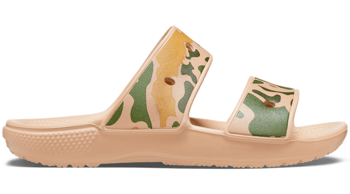 

Classic Crocs Printed Camo Sandal
