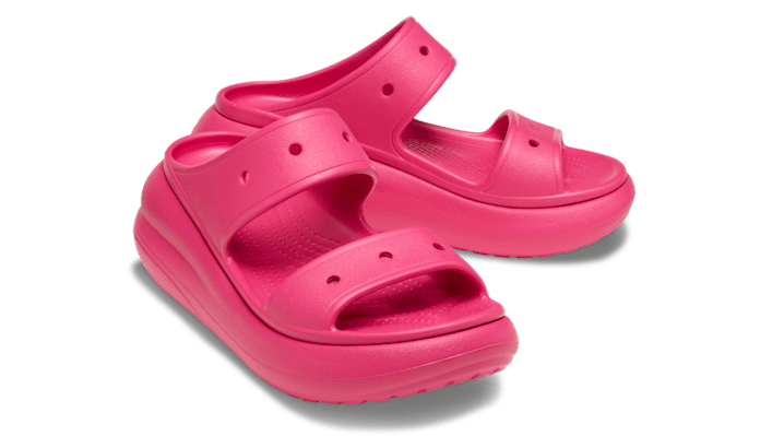 Crocs unisex Crush Sandals Dragon Fruit - 207670-6ZQ