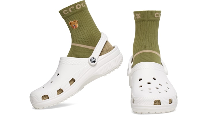 ＜クロックス公式＞ 靴 CROCS SOCKS ADULT QUARTER GRAPHIC 3-PACK メンズ、レディース ブラック/黒/ブラウン/茶/グリーン/緑 M クロックス ソックス アダルト クォーター グラフィック ３パック