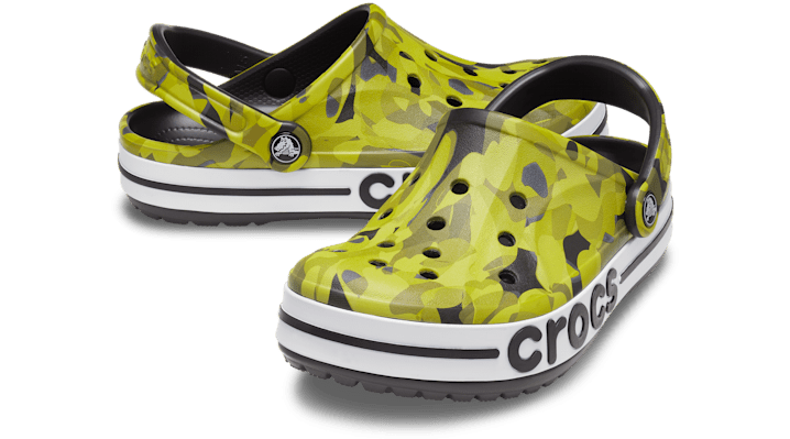 ＜クロックス公式＞ 靴 CROCS SOCKS ADULT CREW GRAPHIC 3 PACK メンズ、レディース ブラック/黒/ブラウン/茶/グリーン/緑 S クロックス ソックス アダルト クルー グラフィック ３パック