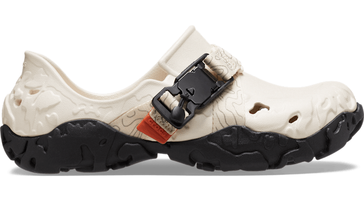Crocs All-terrain Atlas In Stucco/black