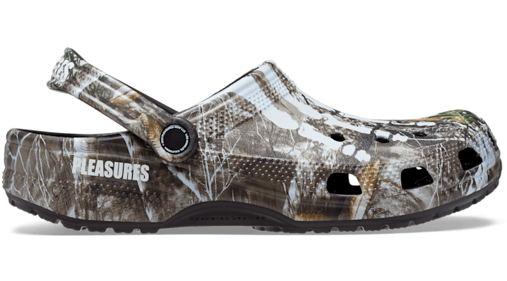 Crocs Pleasures Classic Clogs 2 Camo In Camouflage