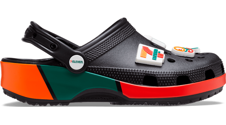 Crocs 7eleven X  Classic Clog In Black
